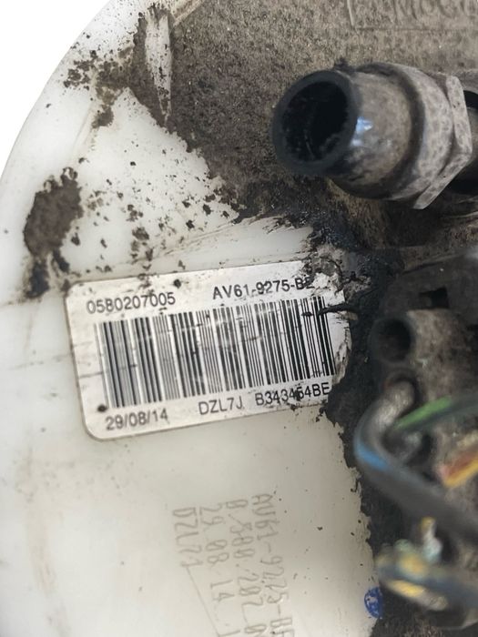 Pompa Combustibil Ford Focus Iii Saloon 2010 -> Av61-9275-Be