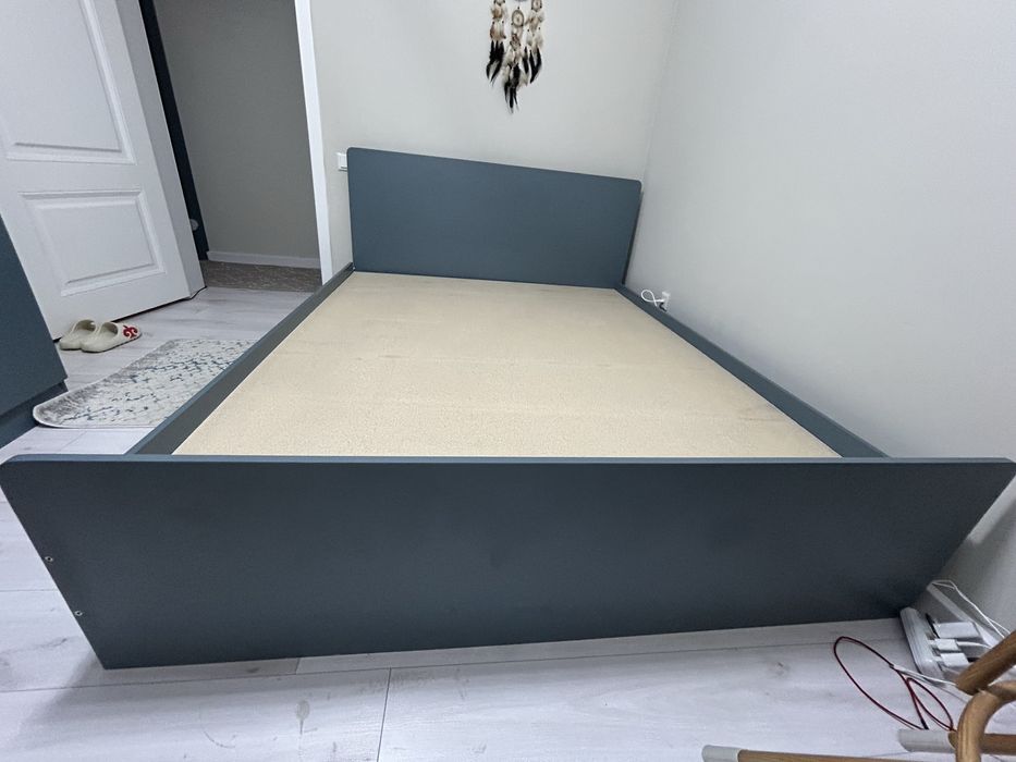 Продам кровать 180х160