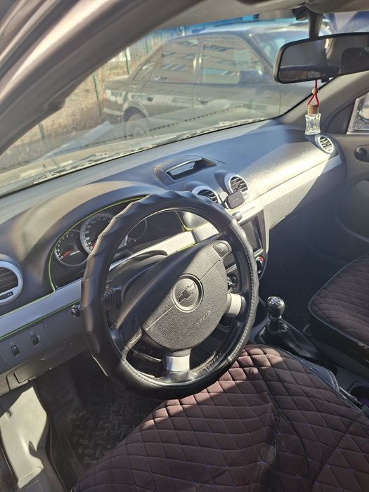 Шевроле лачете продам