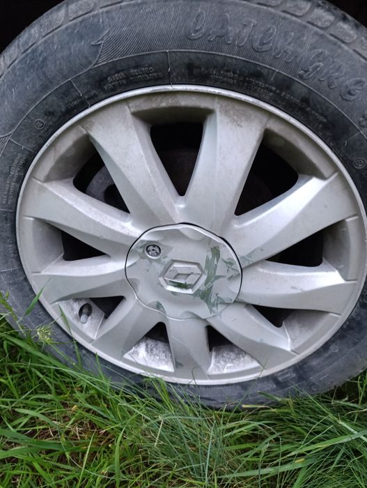 Фарове и двигател