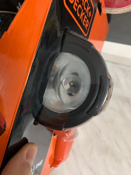 Lanterna BLACK&DECKER cu LED - 325 lumeni - noua, sigilata, cadou