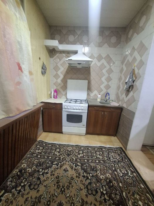 Продаётся 2х ком Госпиталка напротив Каритал Банка ул Мироншох 2/4/9