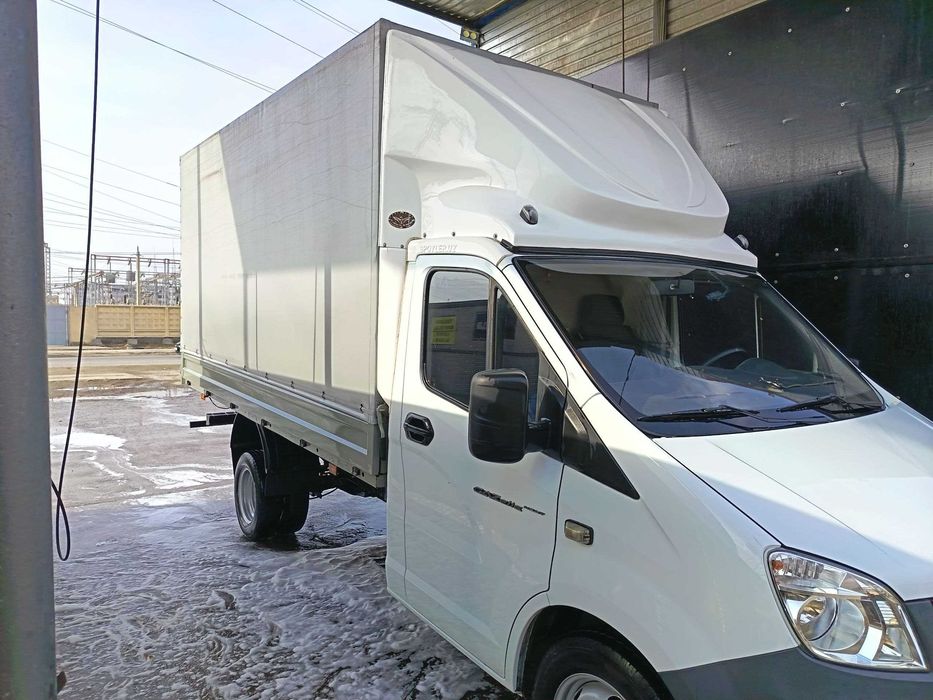 Автомобиль Газел