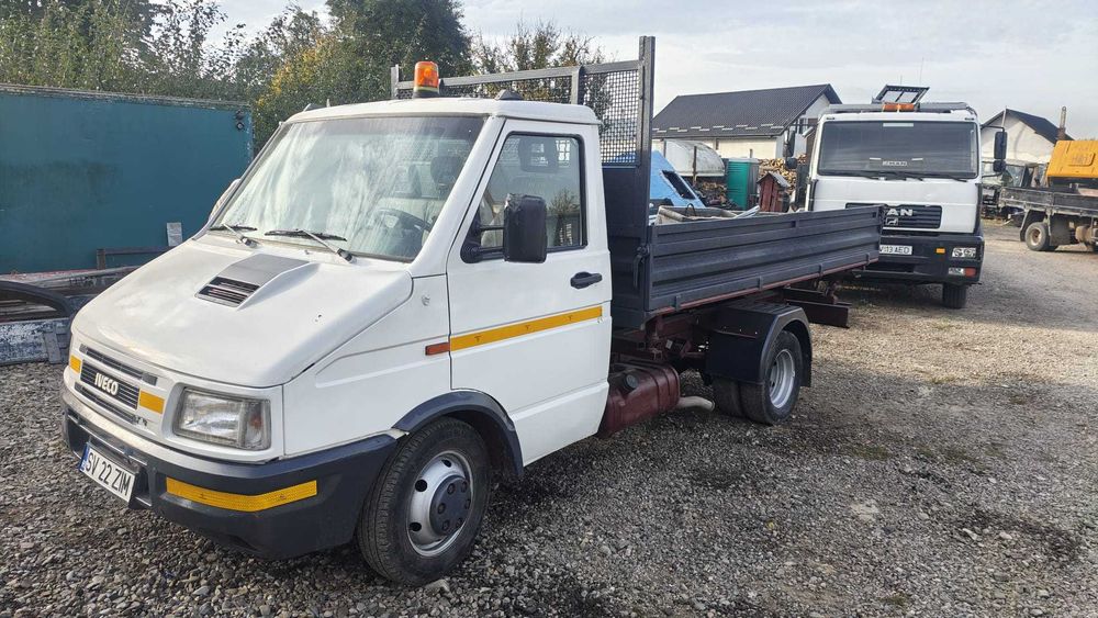 Iveco Daily Basculabil 3 parti