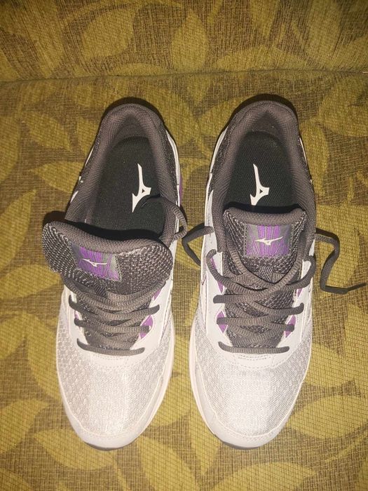 Дамски маратонки Mezuno