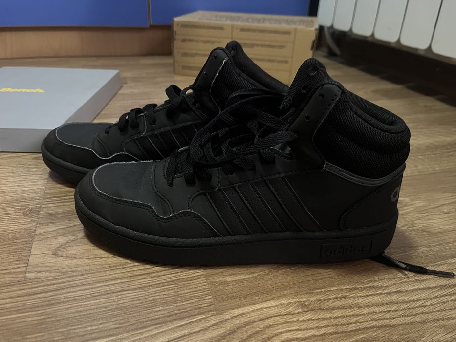 Детски обувки adidas nike