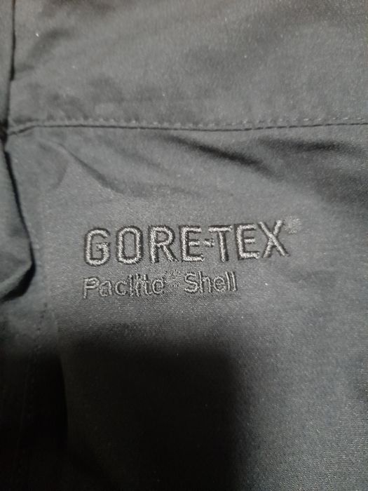 The north face gore tex дамски панталон M размер.
