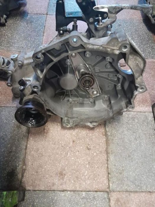 cutie viteze skoda fabia 2 1.2 benzina chf cod cutie lvc vw polo 6r