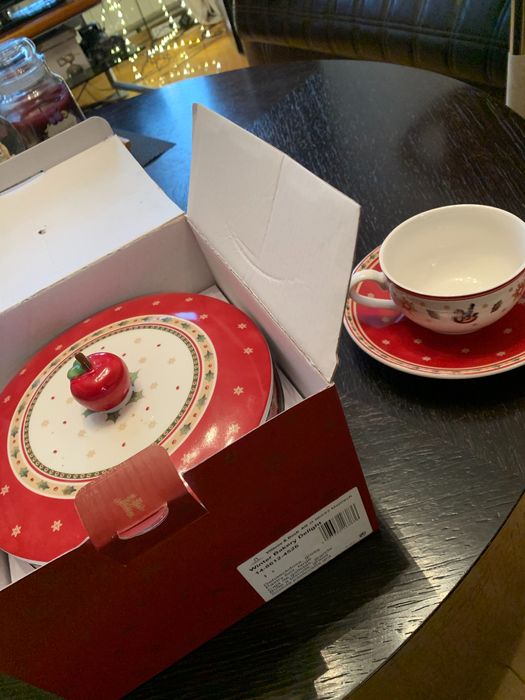 Порцеланова кутия за бисквити Villeroy & Boch