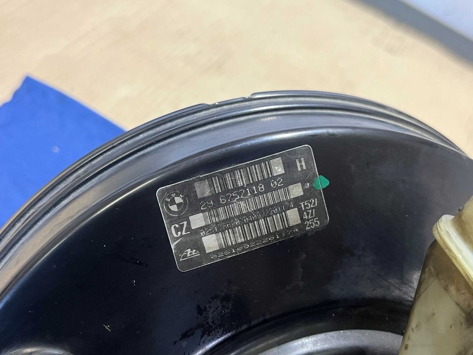 Серво със спирачна помпа за BMW E46 (DSC)