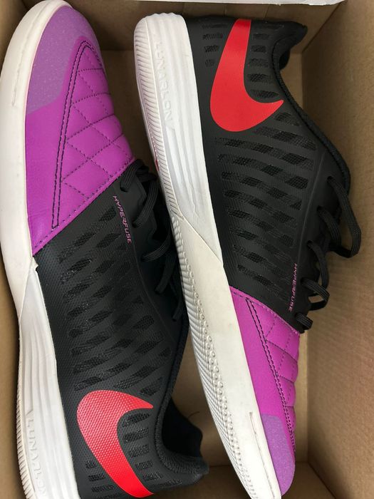 Футзалки найк лунар гато