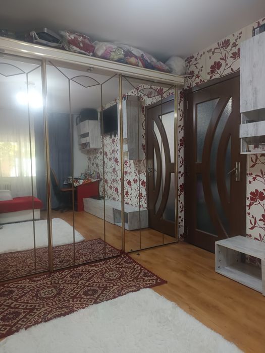 Apartament 2 camere, 56 mp, parter înalt, bloc liniștit – Confectii, Arad