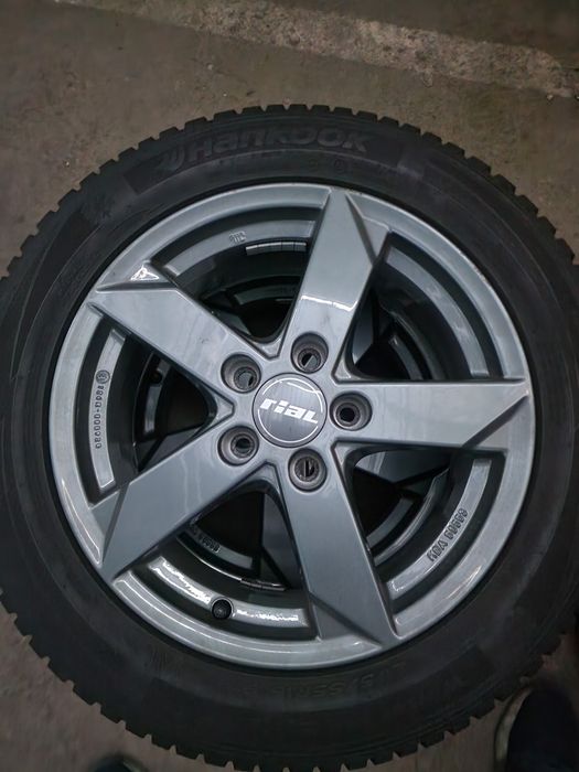 5x112 16 цола джанти Rial със зимни гуми 205/55R16  Audi/VW/Seat/Skoda