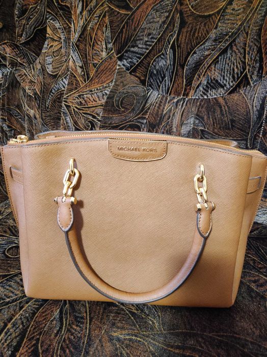 Geanta Nou din Piele Michael Kors