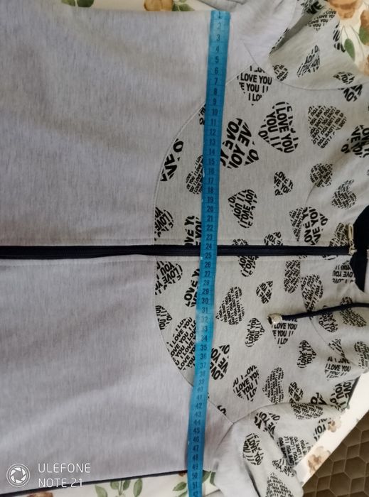 Costum de sport pentru femei