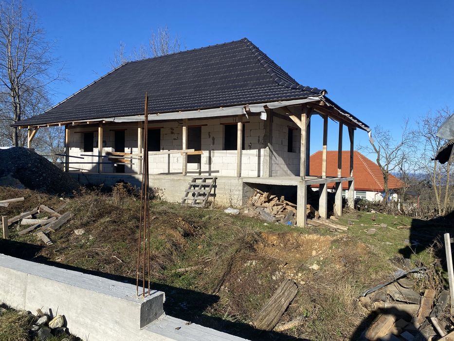 Casa Noua La Munte in Com Batrana Tinutul Padurenior