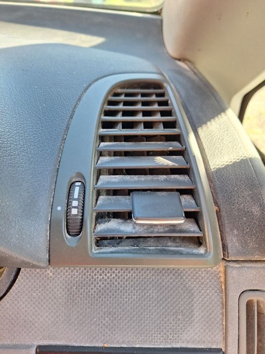 Grile ventilatie laterale Vito/ Viano W639