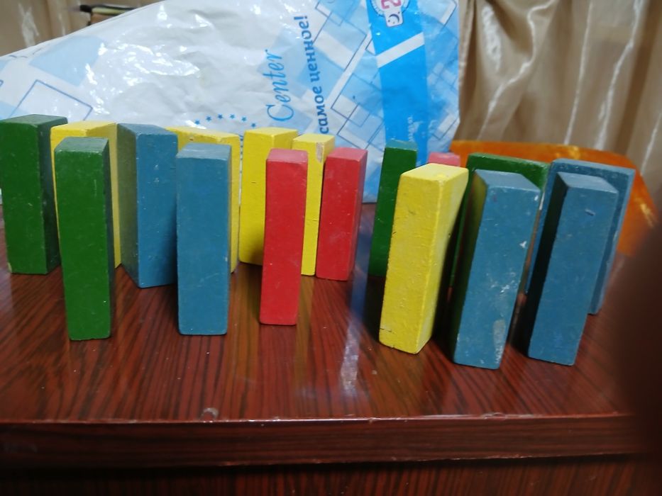 Детские кубики ,из дерева.