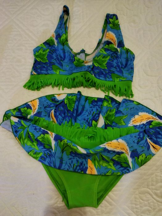 Продам детский купальник