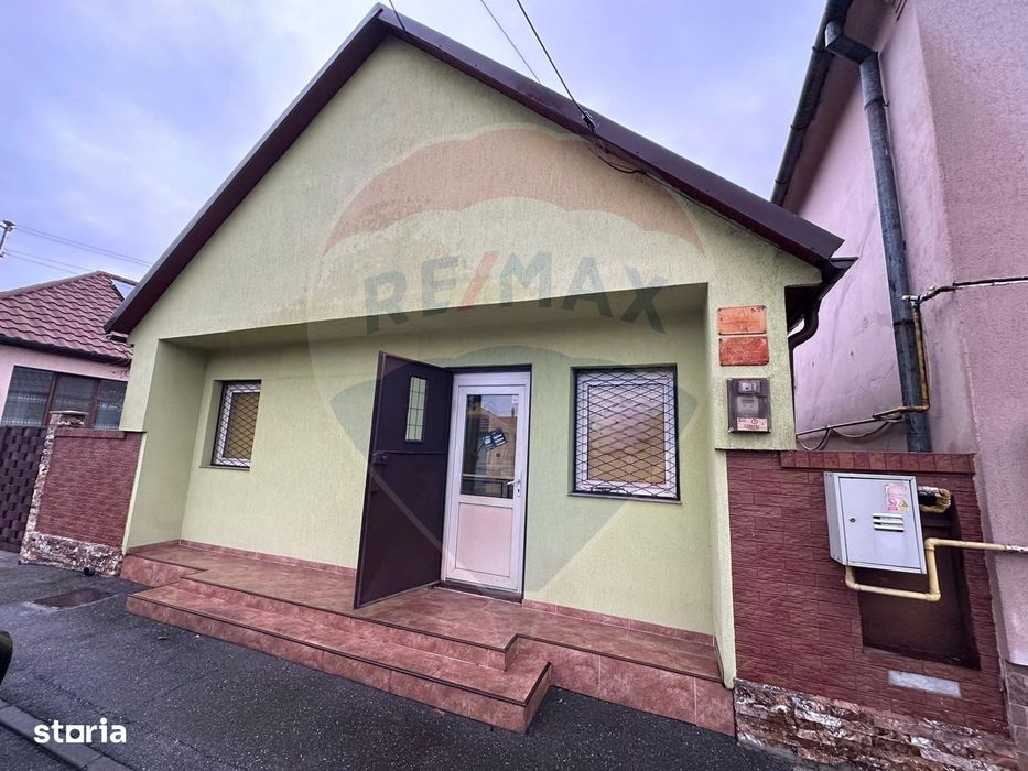 Spațiu comercial de INCHIRIAT in Aradul Nou