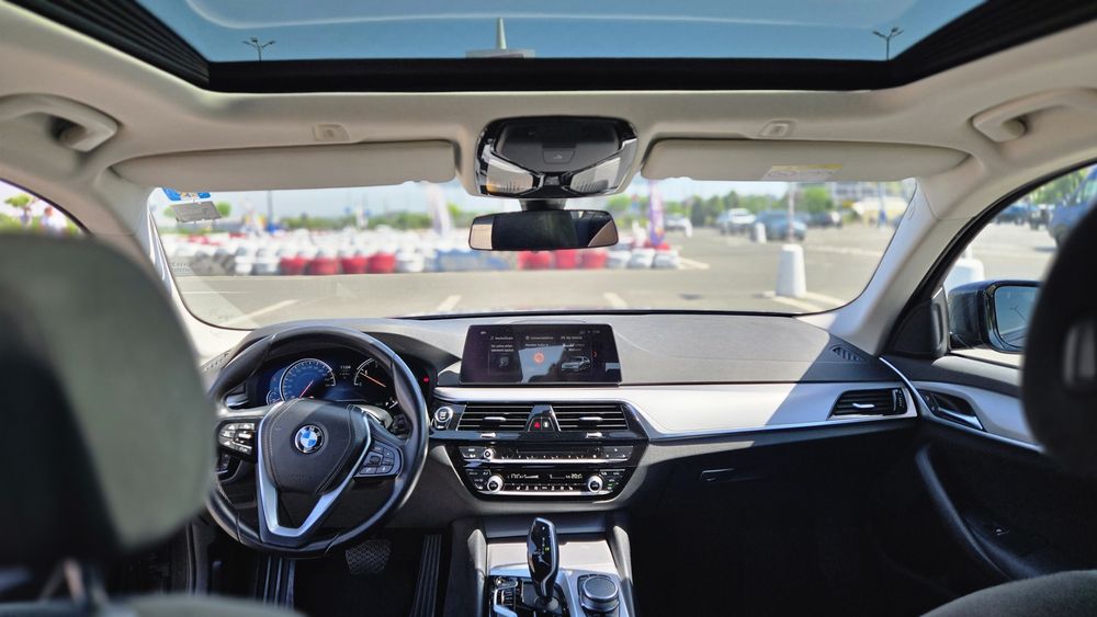 BMW  520d   2017
