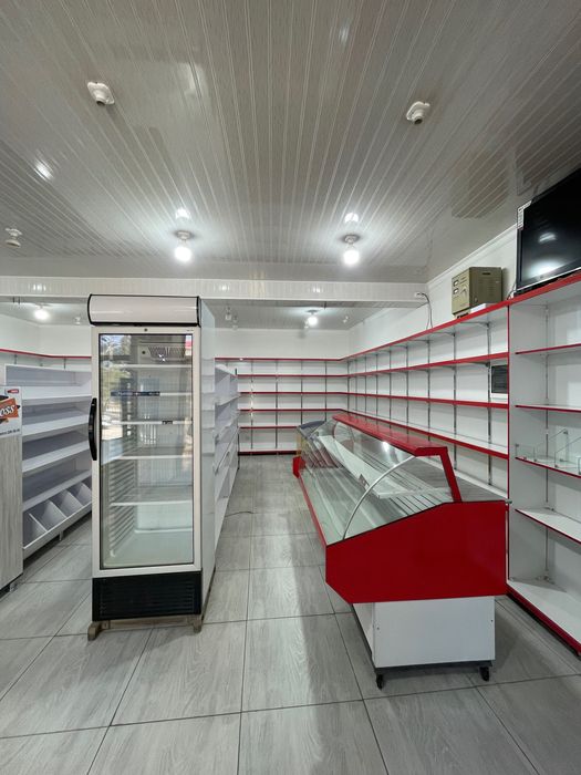 Холодильник витрина магазин учун холати янгидек