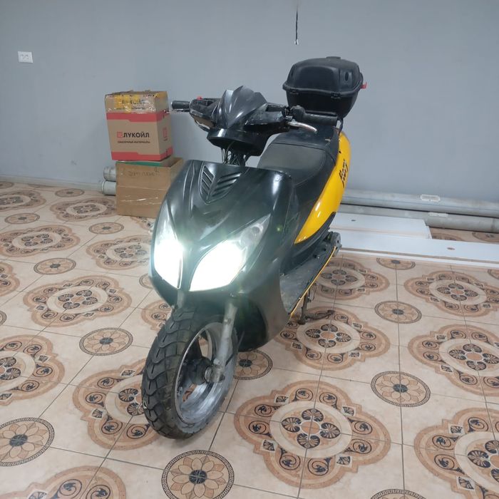 Продам скутер.  .