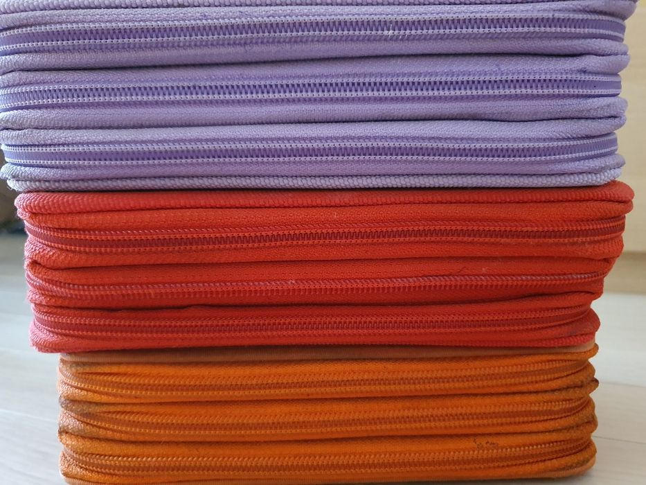 Несесери с три ципа