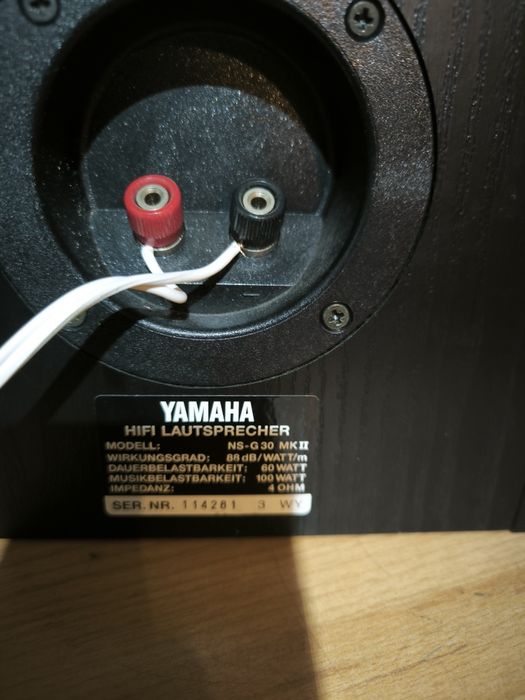 Ресийвър Kenwood KR A4060 с тонколони Yamaha