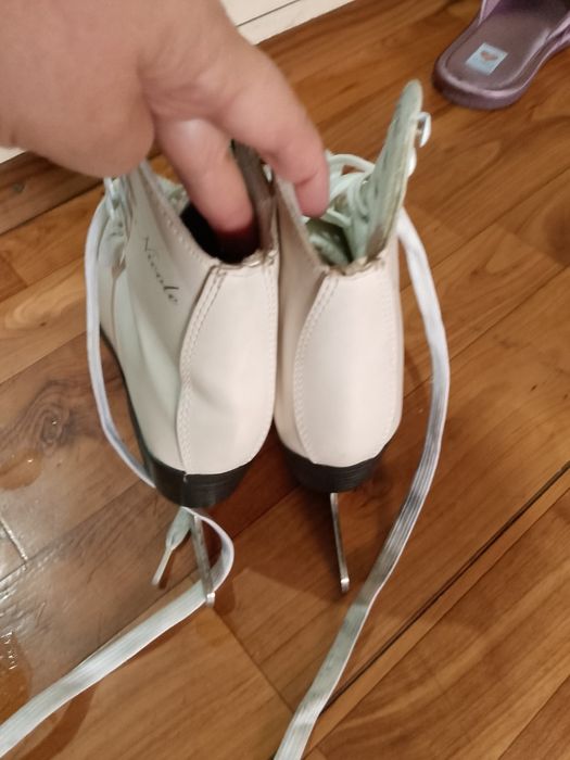 Коньки фигурные детские