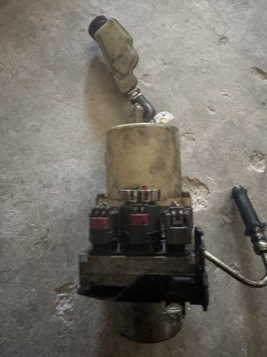 Хидравлична помпа Мазда 3 / Mazda III