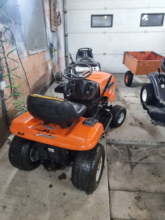 Tractoras gazon husqvarna lt131