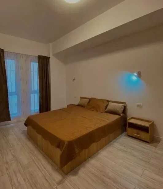 Дава се под наем Двустаен апартамент в Пловдив, Остромила - 65 кв.м за 260.1 € - Снимка #1