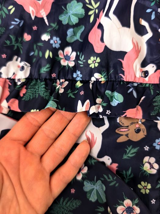 Vând jachetă de ploaie pentru copii, H&M