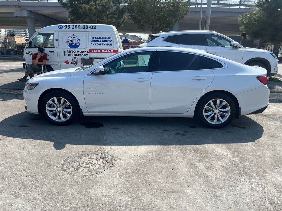 Chevrolet Malibu 2018 — 3