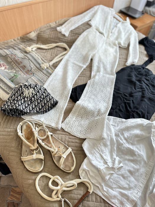 Вещи женские 44 р