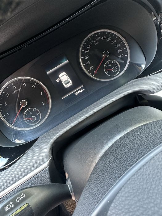 Kia K5 Tozza sotiladi