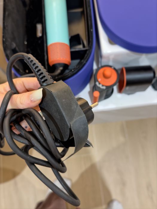 Dyson airwrap HS08 cumparat Altex nou