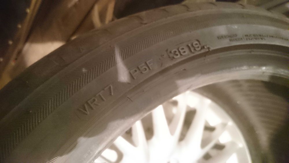 Anvelope Bridgestone 225 40 18