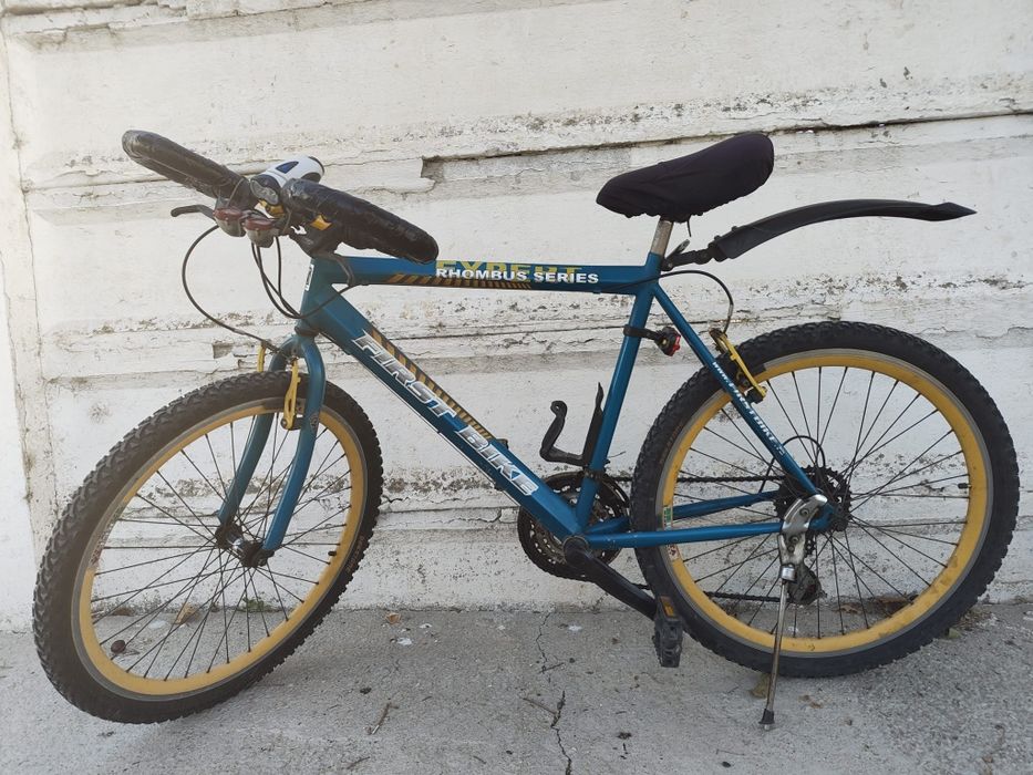 Bicicletă First Bike Rombus Series