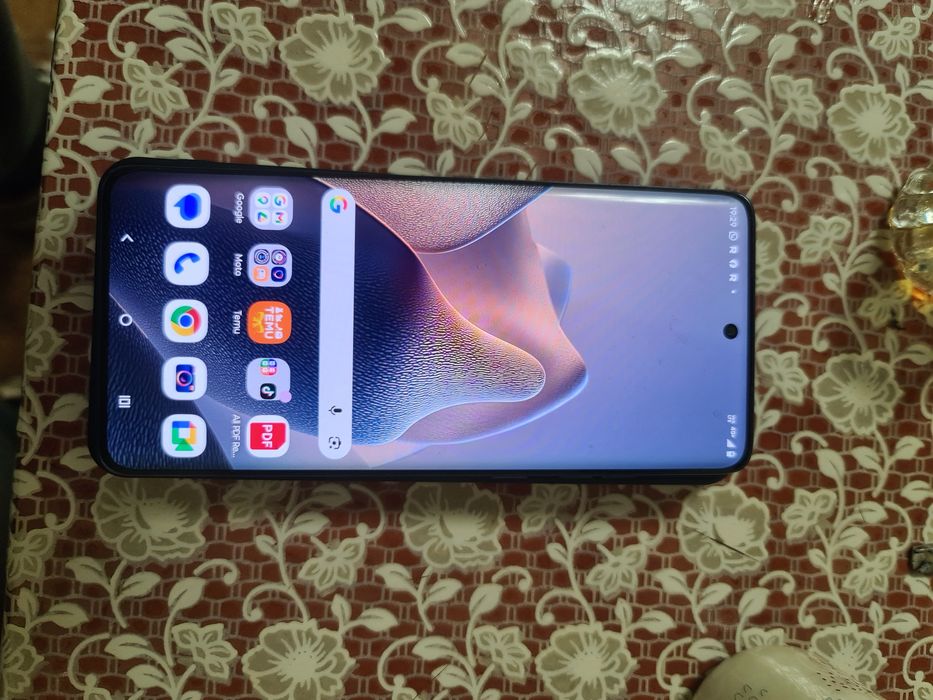 Vând telefon Motorola