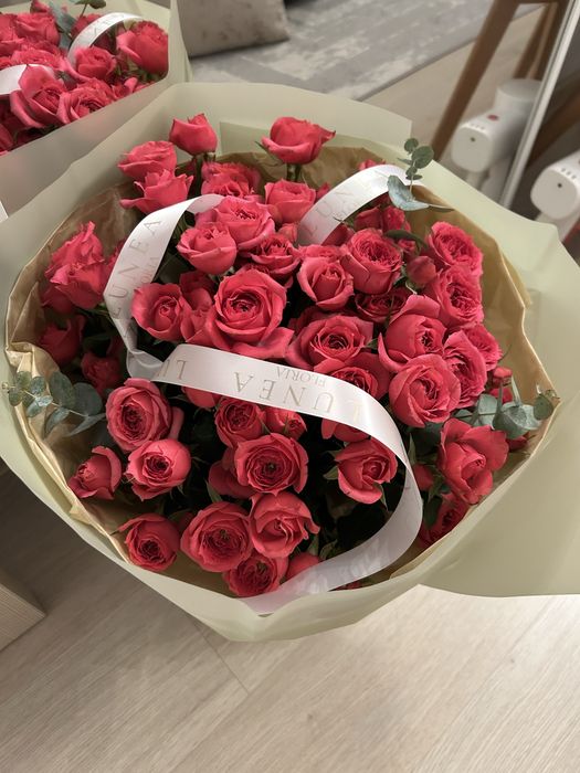 продам цветы свежие