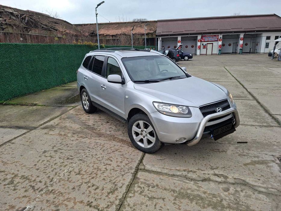 Hyundai  santa Fe  22D.