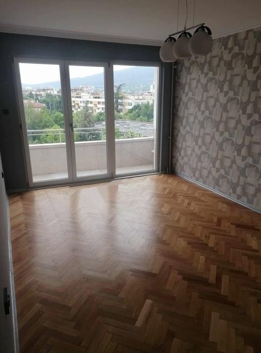 Дава се под наем Двустаен апартамент в София, Борово - 66 кв.м за 750 € - Снимка #2