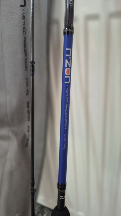 Lanseta feeder si mulineta Daiwa