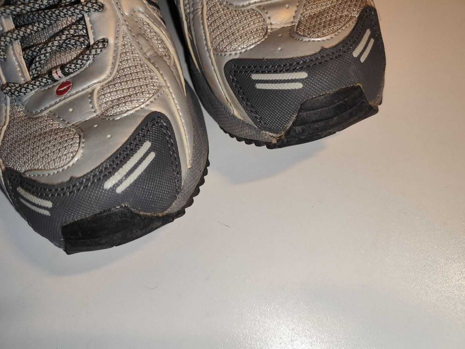 Като нови: Трекинг Hi-Tec TR 306 с VIBRAM подметка, номер 42