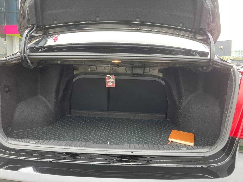 Gentra avtomat bez lyuk