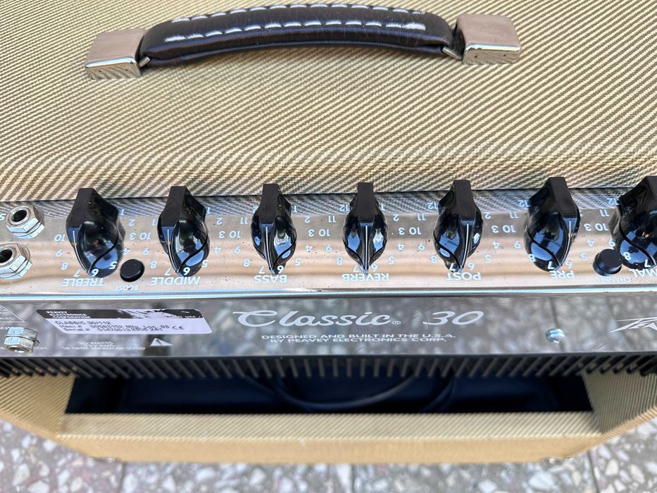 Amplificator combo chitara cu tuburi Peavey Classic 30 30W 12-Inch USA