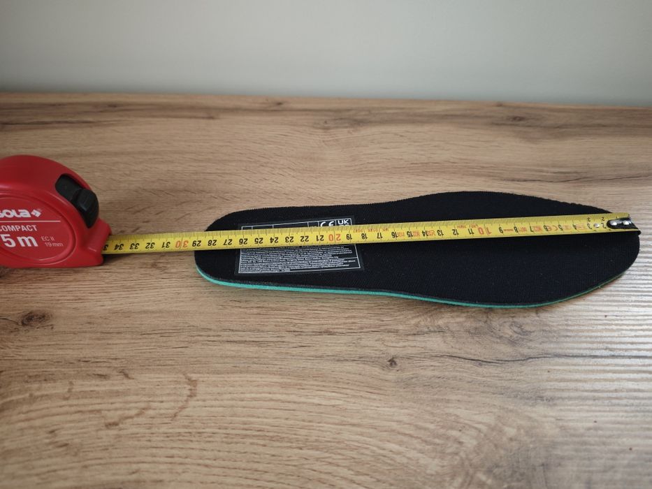 Нови  работни обувки.