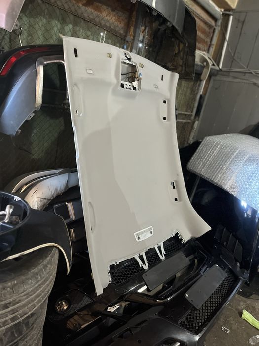 Таван Mercedes E W212 за Седан и Комби